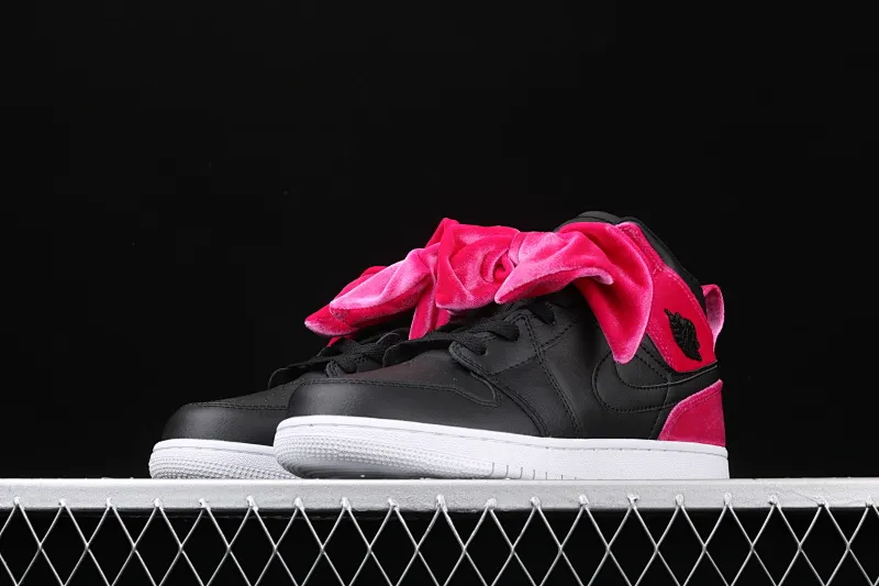 All categories Air Jordan Jordan series basketball shoes Air Jordan 1 Mid CLOT x Air Jordan 1 Mid "Fearless" AJ1 Joe 1 mid-top white silk CK5678-006